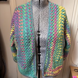 Lagoon Cardigan Size XL-3XL